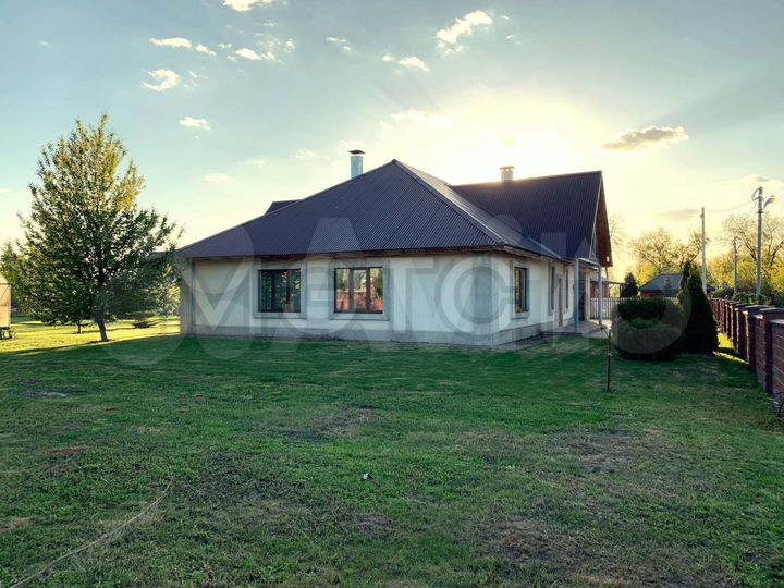 Дом 336 м² на участке 20 сот.