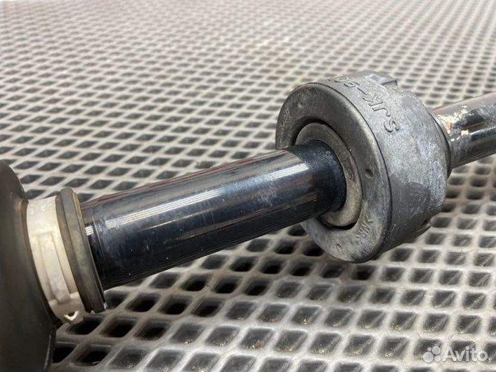 Привод (полуось) в сборе передний левый Honda