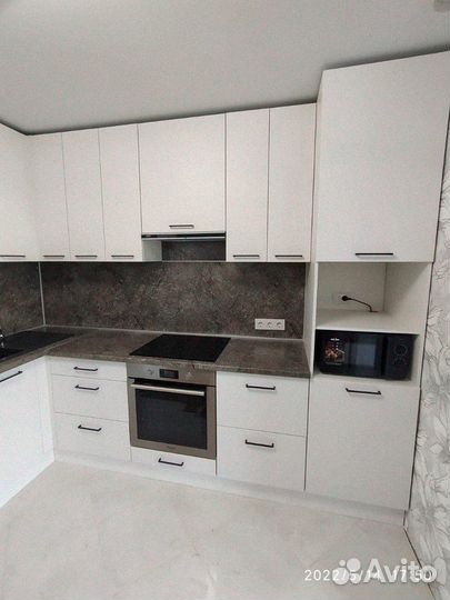 Кухня на заказ / Кухонный гарнитур