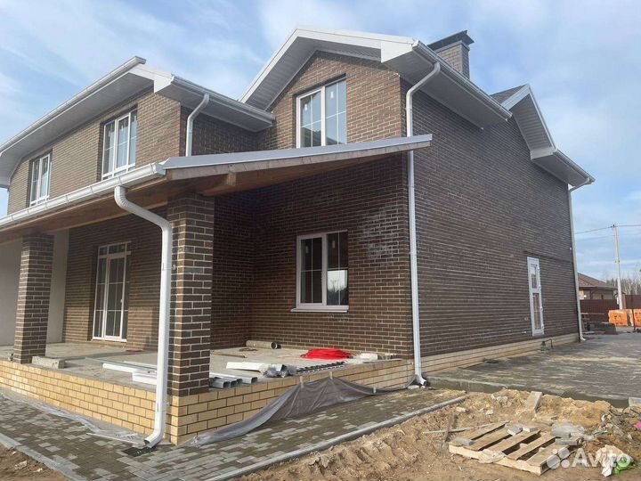 Ипотечный брокер, специалист по недвижимости