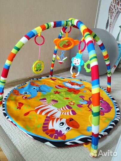 Развивающий коврик 