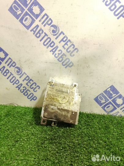 Блок управления подушками безопасности (SRS)