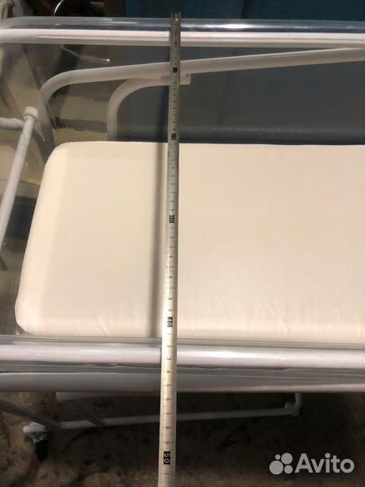 Кроватка медицинская с матрасиком