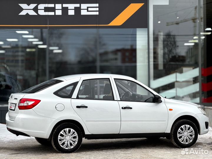 LADA Granta 1.6 МТ, 2015, 88 809 км