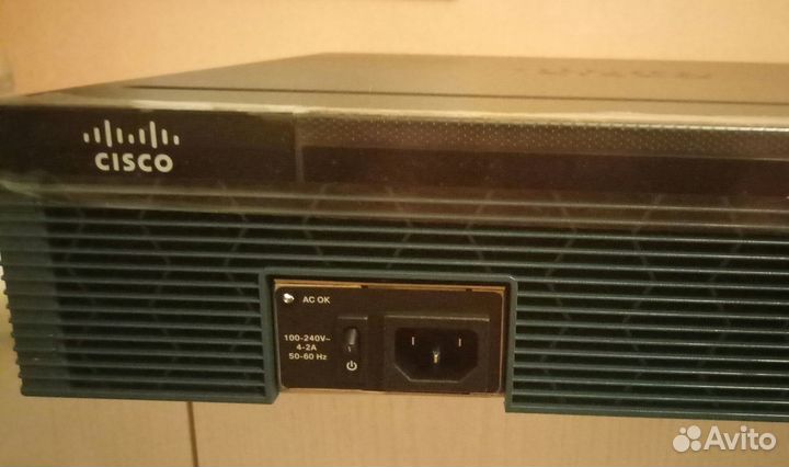 Новый маршрутизатор Cisco 2951/K9