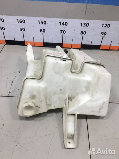 Бачок омывателя Nissan Tiida C11