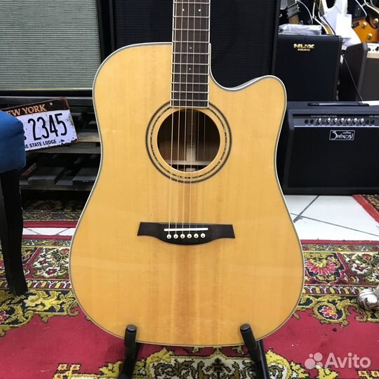 Электроакустическая гитара Parkwood S66