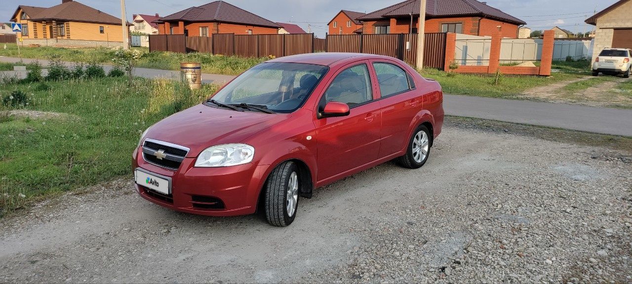 Chevrolet Aveo: фото владельца