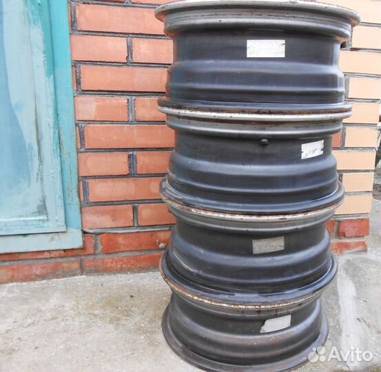 Продаются диски штампованные R15 4*100