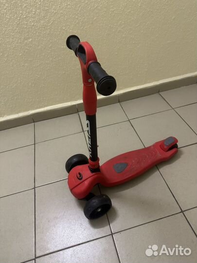 Самокат детский трехколесный