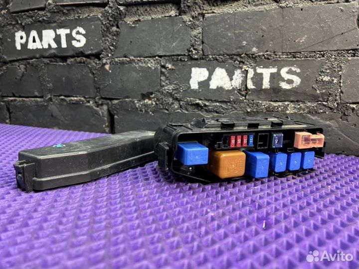 Блок предохранителей Nissan X-Trail NT32-057316