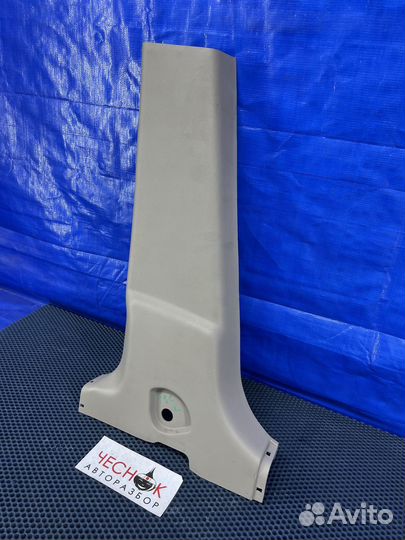 Обшивка средней стойки салона Hyundai Tucson