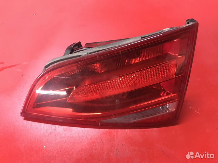 Фонарь правый на крышку седан Audi A4 B8 2008-2012
