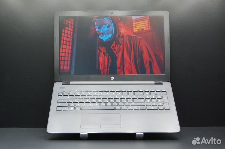 Ноутбук HP 2019 4/128 FullHD яркая VA матрица