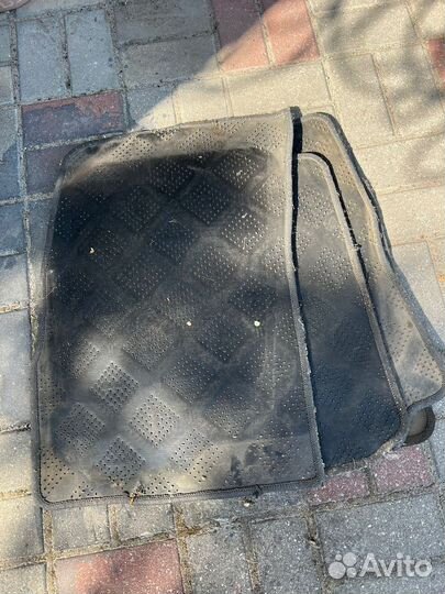 Автоковрики Mitsubishi Outlander