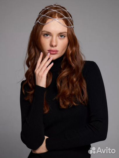 Украшение на голову из страз