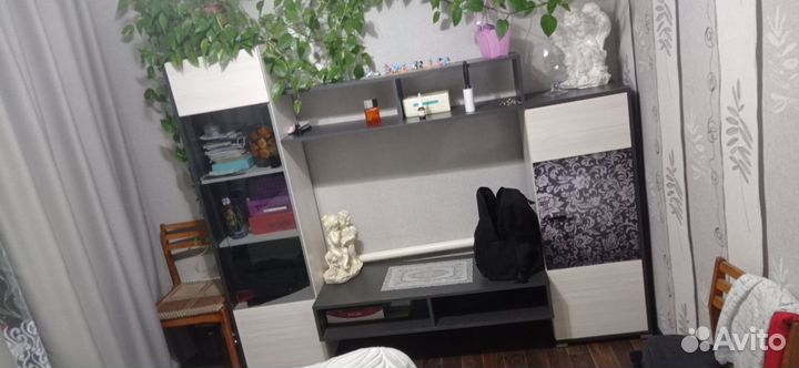 Стенка в хорошем состоянии размер 200