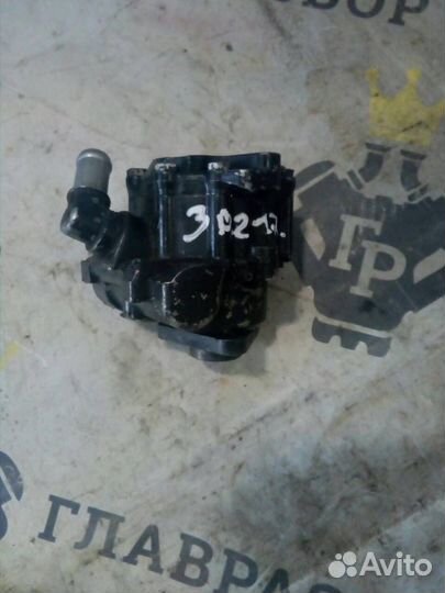 Насос гидроусилителя Passat B5 2000-2005 б/у