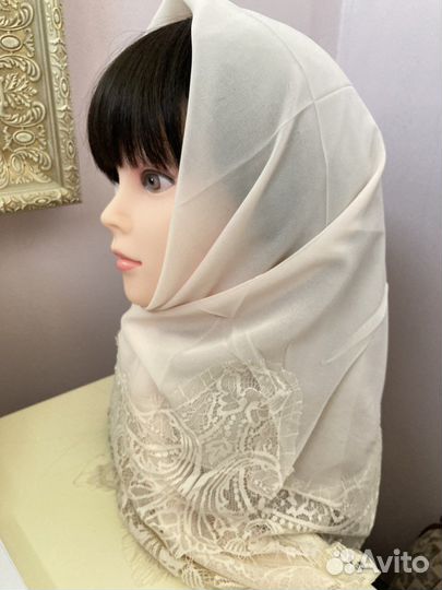 Платок с кружевом 80:80