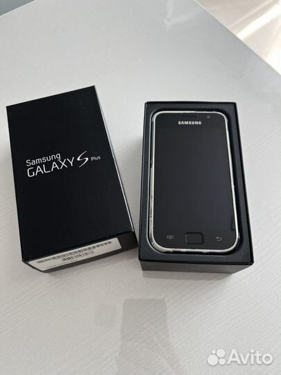 Samsung Galaxy S Plus GT-I9001, 8 ГБ