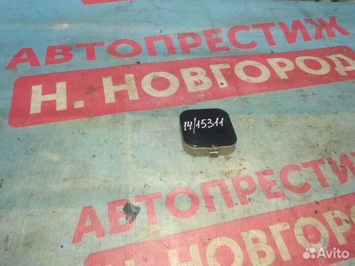 Заглушка буксировочного троса Форд Фокус 2