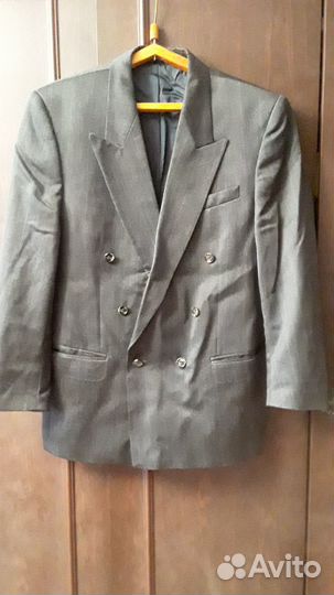 Пиджак двубортный 50 р