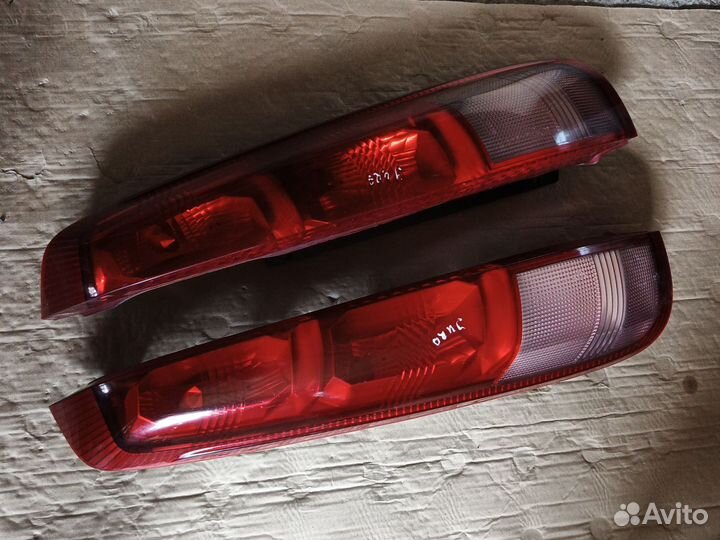 Задние фонари на nissan x trail nt30