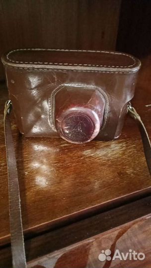 Пленочный фотоаппарат