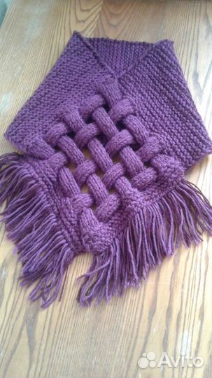 Вязанный снуд, манишка, шарф