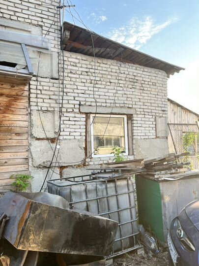 Гараж, > 30 м²