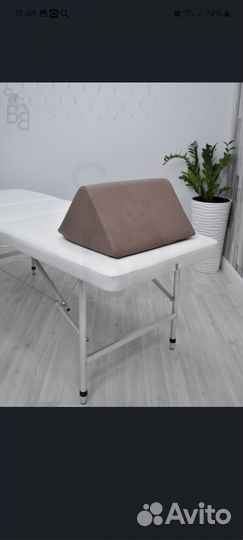 Подушка под колени треугольная