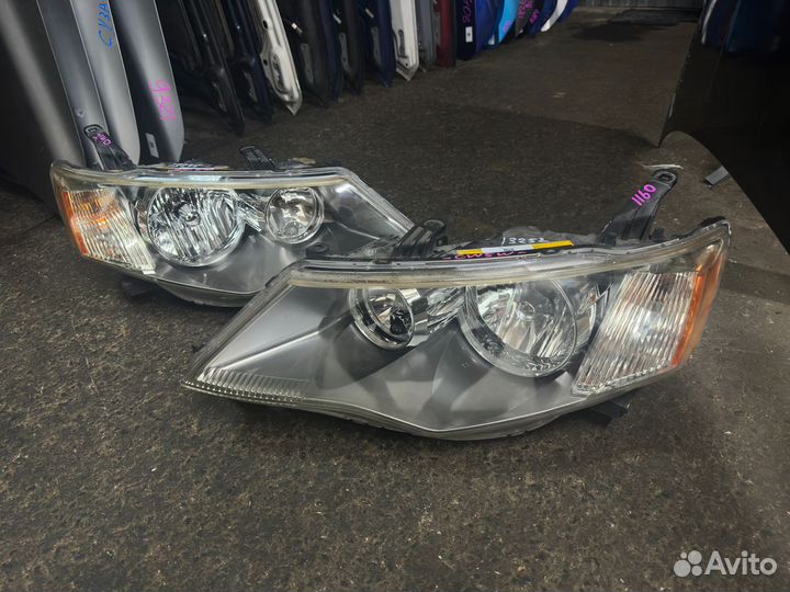 Фара Mitsubishi Outlander XL