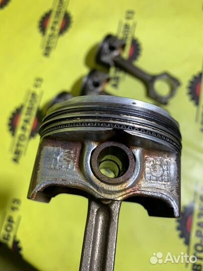 Поршень с шатуном Hyundai Solaris 2 HCR 1.4. G4LC