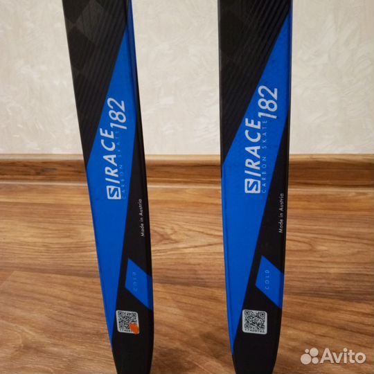 Продам лыжи salomon с креплениями fischer