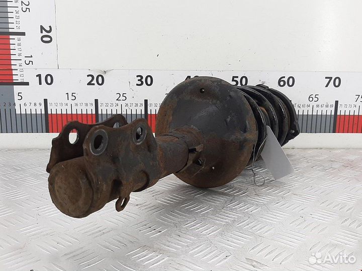 Стойка для Volkswagen Polo 3