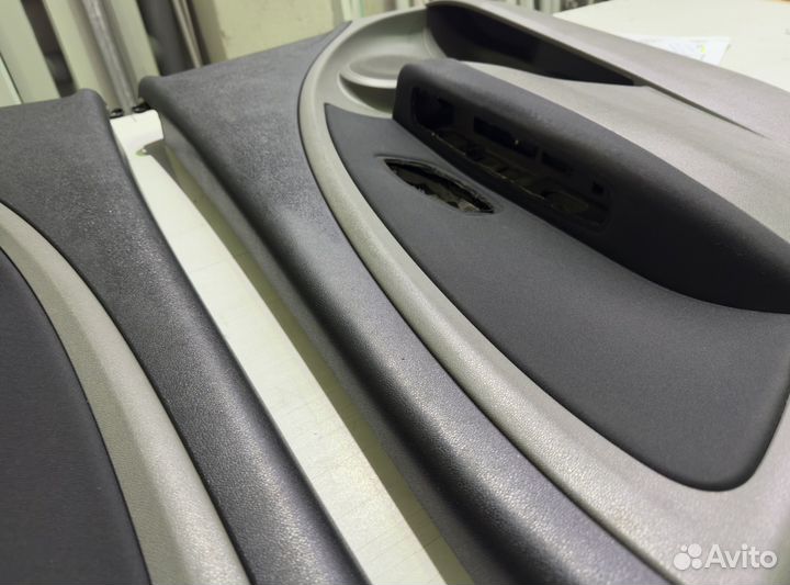 Дверные карты на Renault Megane 3