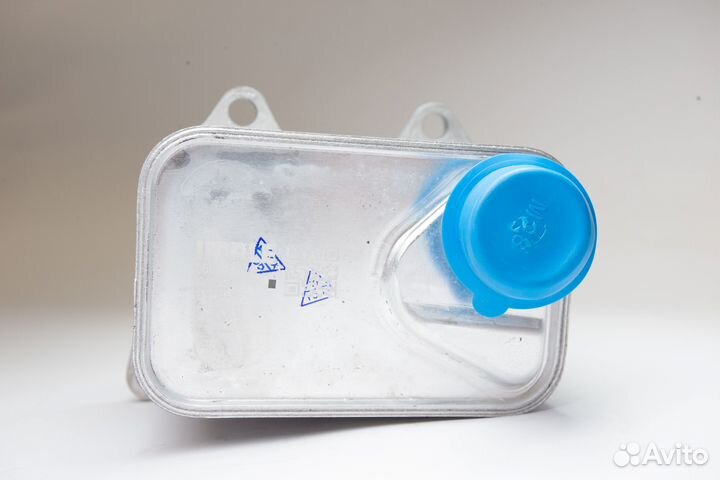 Масляный радиатор VAG 1.8/2.0 TSI GEN3 06L117021E