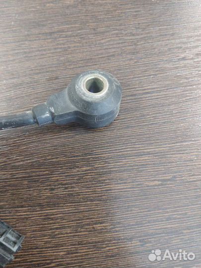 Датчик детонации Bmw 520I E39 M52 1996