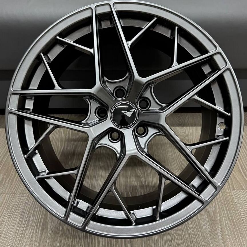 Литые диски Blitz 7.5×R17 5×100