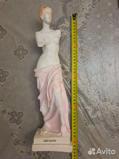 Статуэтка Афродита (Венера Милосская)