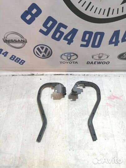 Петля крышки багажника Mitsubishi Lancer cs