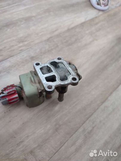 Клапан холостого хода