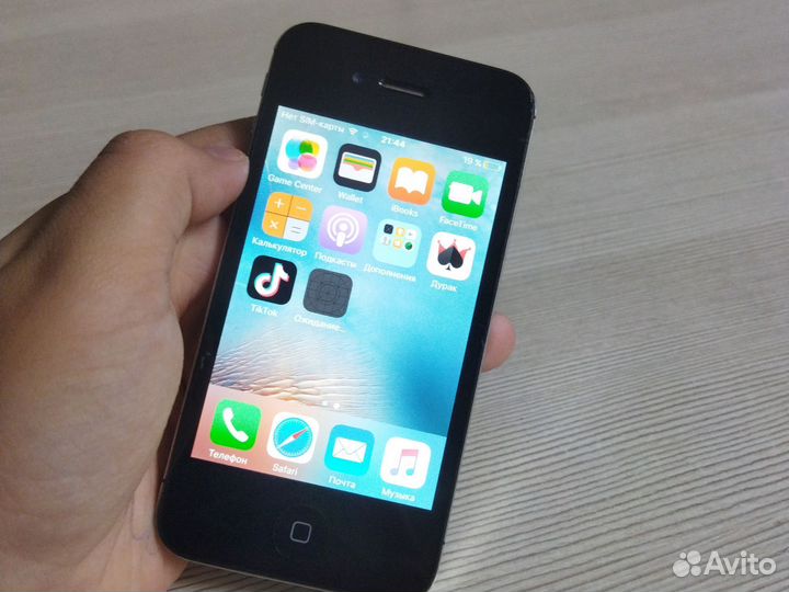 iPhone 4, 32 ГБ