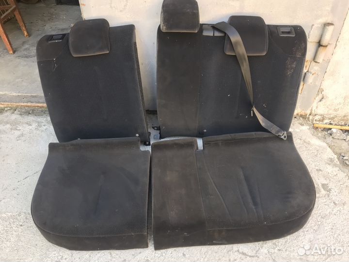 Продам задние диваны Citroen c4