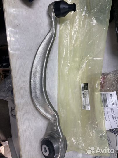 Рычаг Mersedes W221 A2213306611