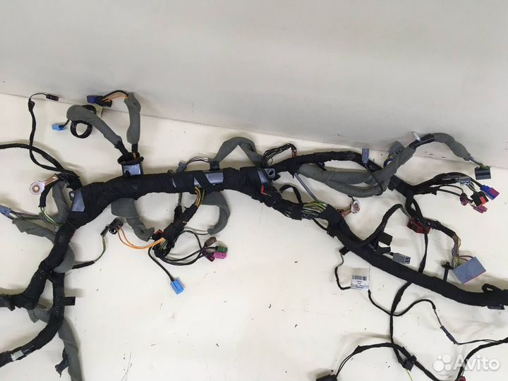 Б/У Б/У Проводка под торпедо