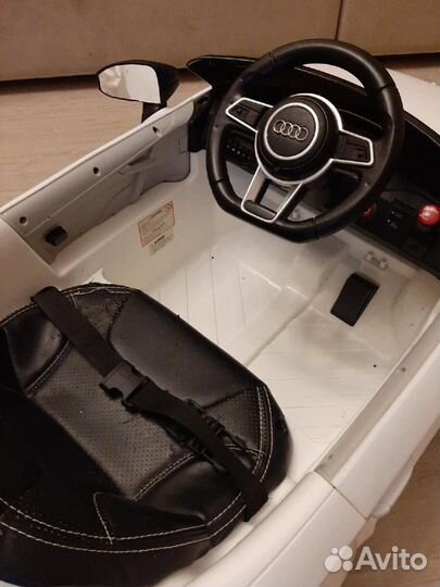 Детский электромобиль бу