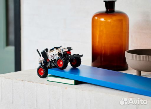 Lego Technic 42150 Monster Jam Dalmatian(новый)