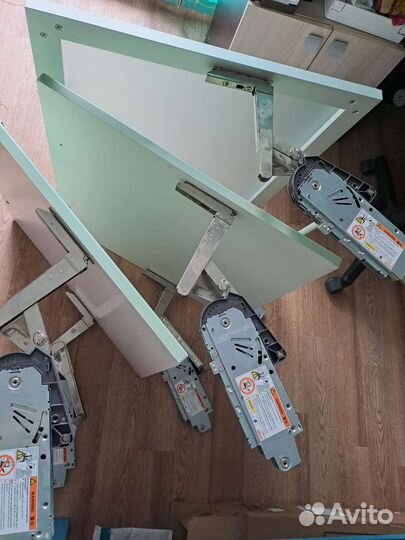 Доводчик дверной