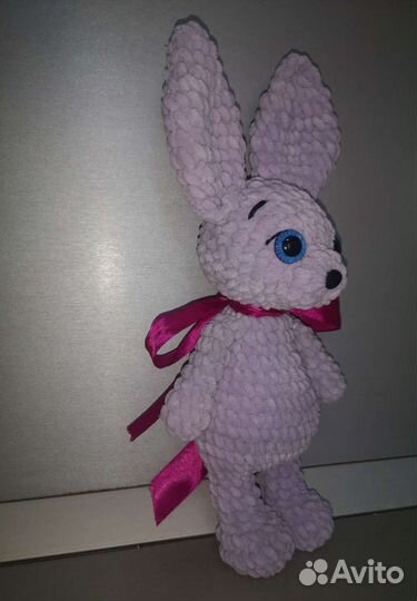 Вязаный заяц